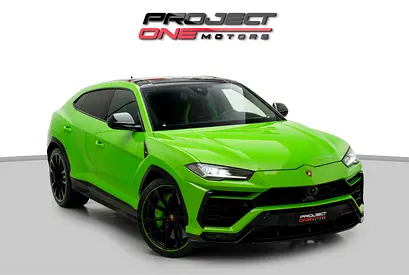 2021 LAMBORGHINI URUS