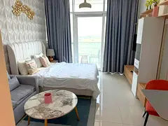 Vacant Now I Fully Furnished I Up To 3-4 Cheques Available