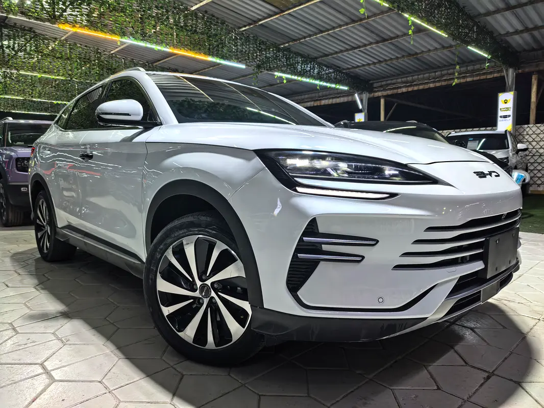 BYD Song Plus 2025 — photo 1 of 20