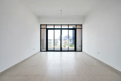 Managed | High Floor | Creek View | Unfurnished