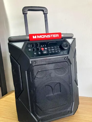 Monster RR 360 portable speaker