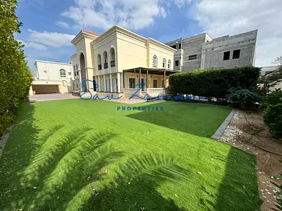 HUGE 6BR ALL ENSUITE MAID DRIVER PRIVTAE POOL GARDEN SERVICE BLOCK