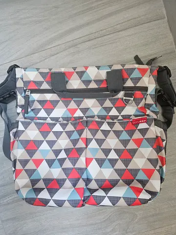 Pristine condition baby diaper skiphop bag