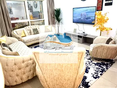 الخان مقابل مطعم الطربوش برج الروز شقه 3غرف وصاله و3حمامات مع بلكونه