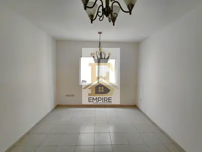 HOT DEAL 1BHK BRIGHT APPARTMENT//WITH PARKING// FAMILY BULIDING//EASY CLOSE EXIT TO DUBAI