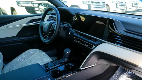 صورة 18 لـ 2026 Toyota CAMRY