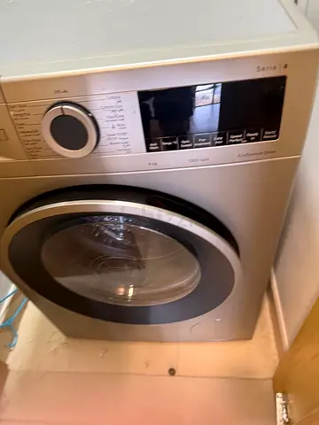 Bosch Series 4 Front Load Washer Dryer - Good Condition