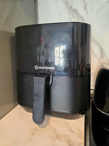 Nutricook Compact Air Fryer - Good Working Condition