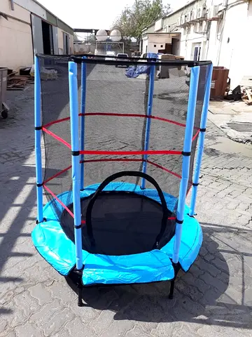 JUMP AND BOUNCE TRAMPOLINE 4.5 FEET