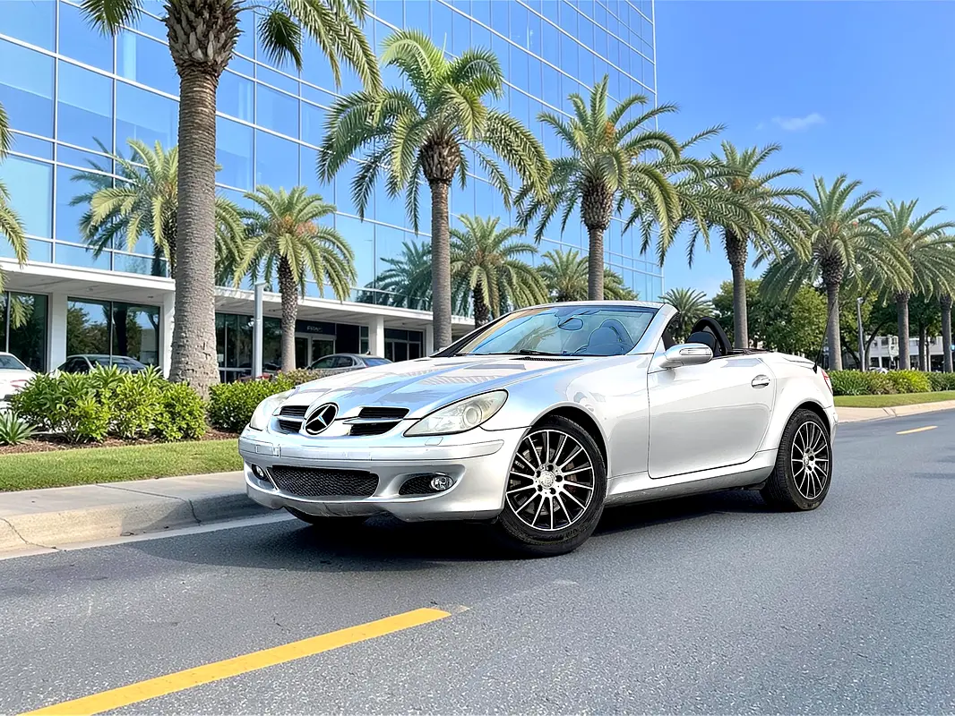 Mercedes-Benz SLK-Class 2005 — photo 1 of 20