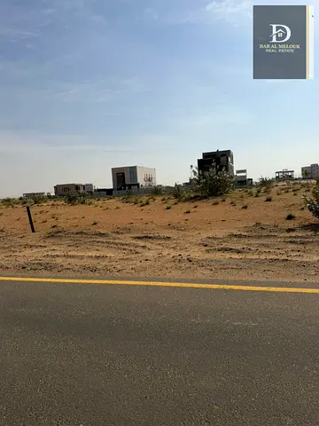 For Sale in Sharjah (Al Dibdibah South) Residential Plot of Land Area: 5136 sq ft On an 18-meter wide road