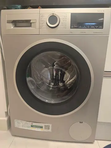 Bosch Front Load Washing Machine - 9KG, Silver, Series 4, like brand new , move out sale
