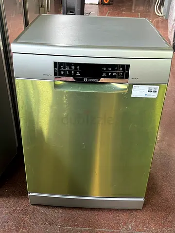 6 series Bosch Dishwasher with wifi technology freestanding