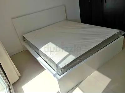 IKEA malam king‑size bed (180 × 200 cm) with an IKEA mattress ✨