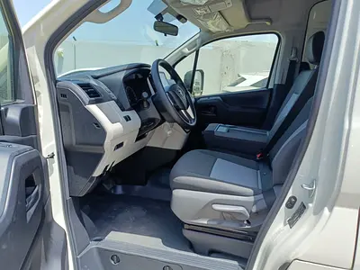 2026 Toyota HIACE 照片 6
