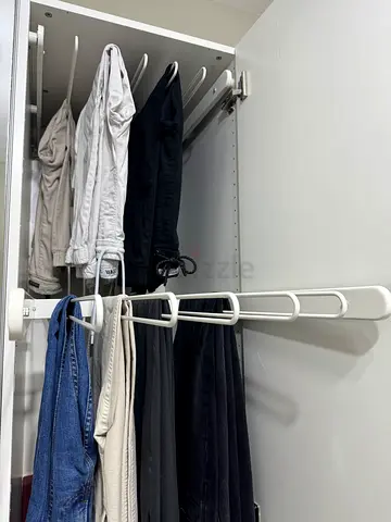 Corner Waredrobe with mirror