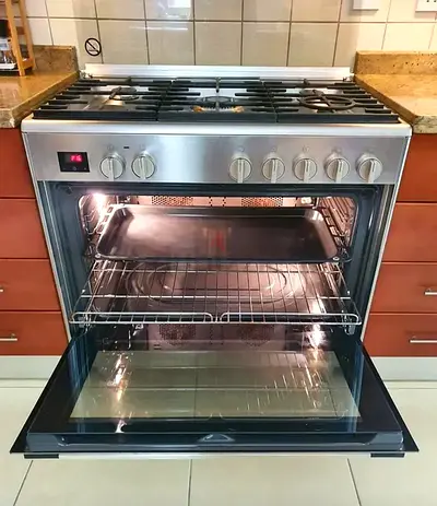 Bosxh latest model series 8 gass/electric combines 5 burner top gass oven electric stove 90x60