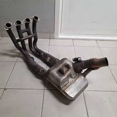 BMW S1000RR original headers and cat.