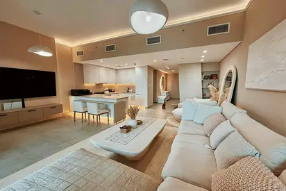 Fully Upgraded | Spacious | Vacant
