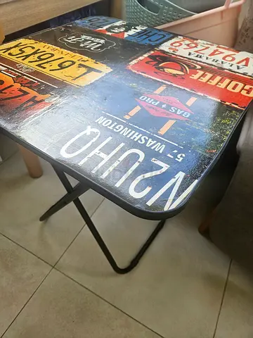 Vintage-style rectangular coffee/side table with printed top