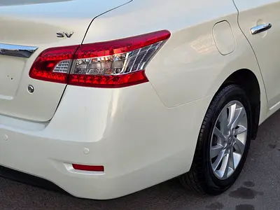 صورة 12 لـ 2018 Nissan SENTRA