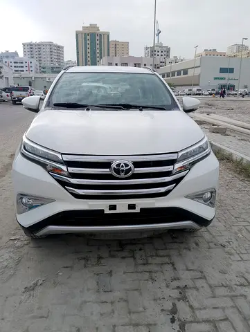 Toyota Rush EX 2023 - GCC Specs - Excellent Condition