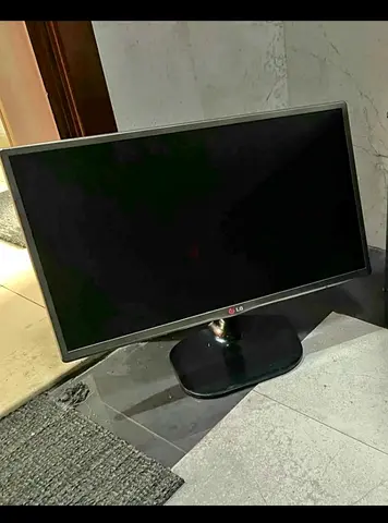 LG monitor for sale