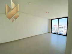 First tenant * Parking &amp; pool * Prime location