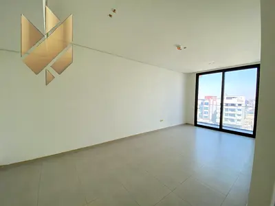 اول ساكن*بارك & مسبح*موقع مميز قريب من الخدمات