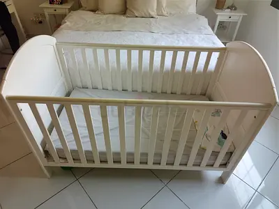 Mothercare baby cot/crib