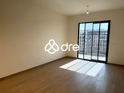 Stylish 2BR in Hamilton | Town Square Dubai