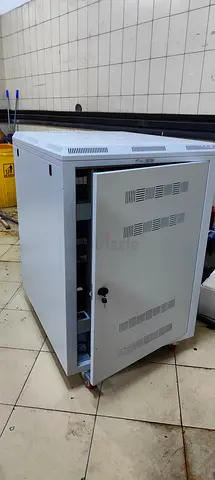 Used floor server rack cabinet / network equipment cabinet with lock