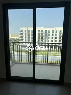 Spacious Layout | Ready To Move | Mid Floor