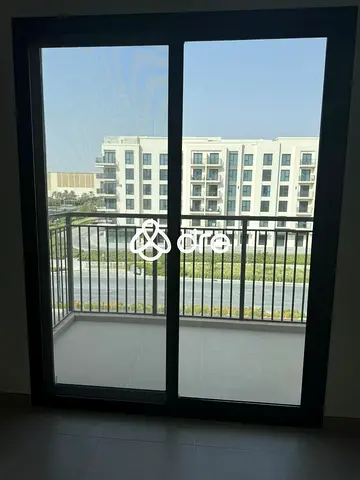 Spacious Layout | Ready To Move | Mid Floor