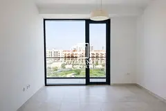 MODERN 1-BHK+LAUNDRY | PRIME LOCATION | SPACIOUS