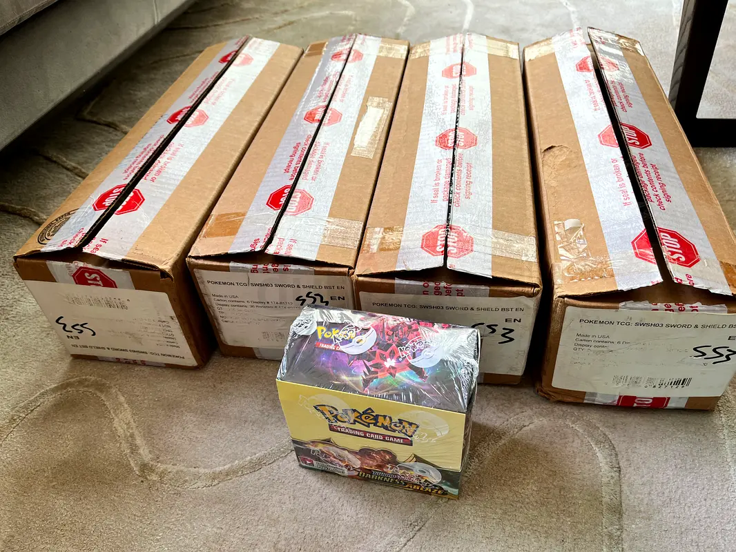 Sealed Pokmon TCG Booster Boxes - Brand New - 24 Darkness Ablaze Booster  Boxes - Case fresh |