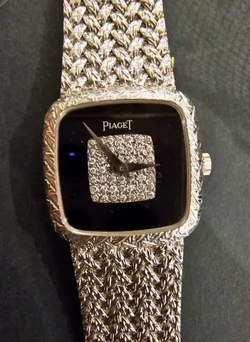 Piaget vintage ladies diamond dial dress watch with woven bracelet