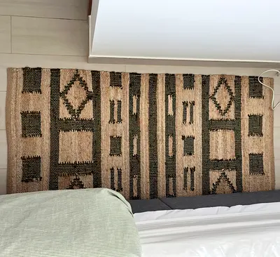 Jute Runner Rug with Geometric Pattern