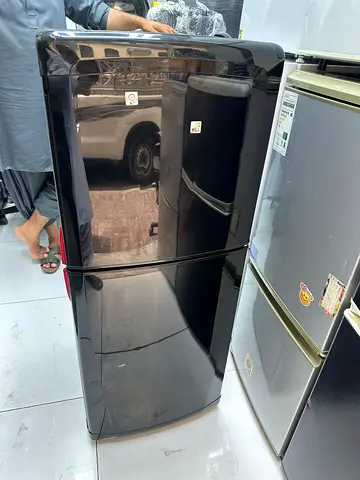 Mistubishi small refrigerator bottom freezer same like a new condition
