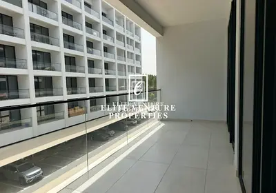 VACANT | 2 BEDROOM | PRIME LOCATION