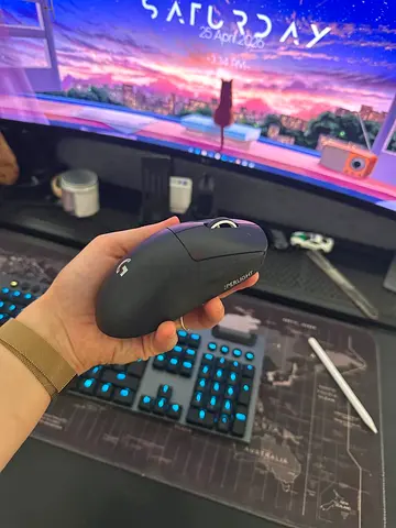 Logitech G Pro 2 Wireless Gaming Mouse - Excellent Condition