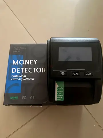Professional Money/Currency Detector - Compact Counterfeit Scanner
