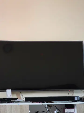 Used 43-50 LED Flat Panel TV in display not working