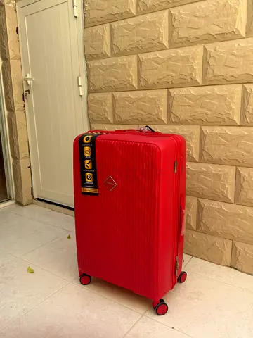 28 inch unbreakable Luggage - Fixed Price