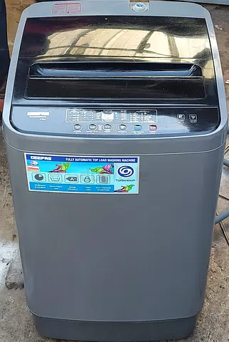 Geepas 6kgs rust proof washing machine excellent condition good price with 30 days warranty