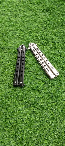 2x Butterfly trainer (no sharp edges)good condition,smooth flipping