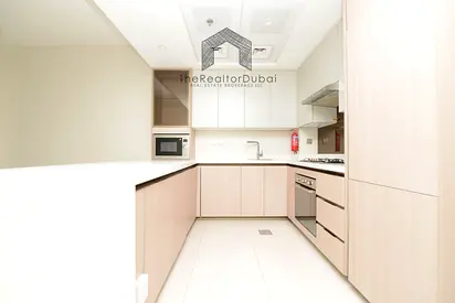Multiple options | 3 cheques | Vacant on May 30
