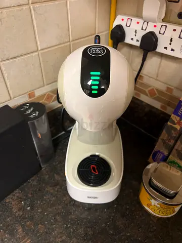 Dolce Gusto Single-Serve Coffee Machine - White, Used