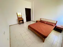 Big Room for Working Couple / Ladies - Near Union Metro – Ideal for Sri Lankan / Indian