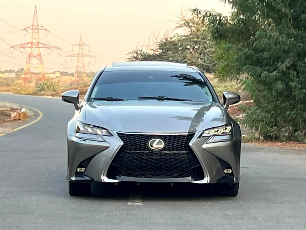Lexus GS-Series 2017 — photo 1 of 19